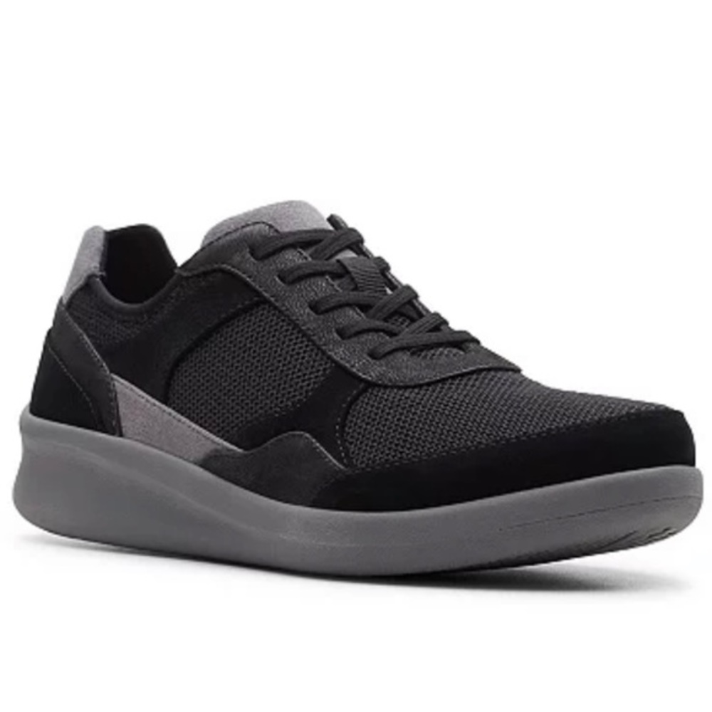 Clark Cloudstepper Sillian 2.0 Lace Black Sneaker Women’s Size 7